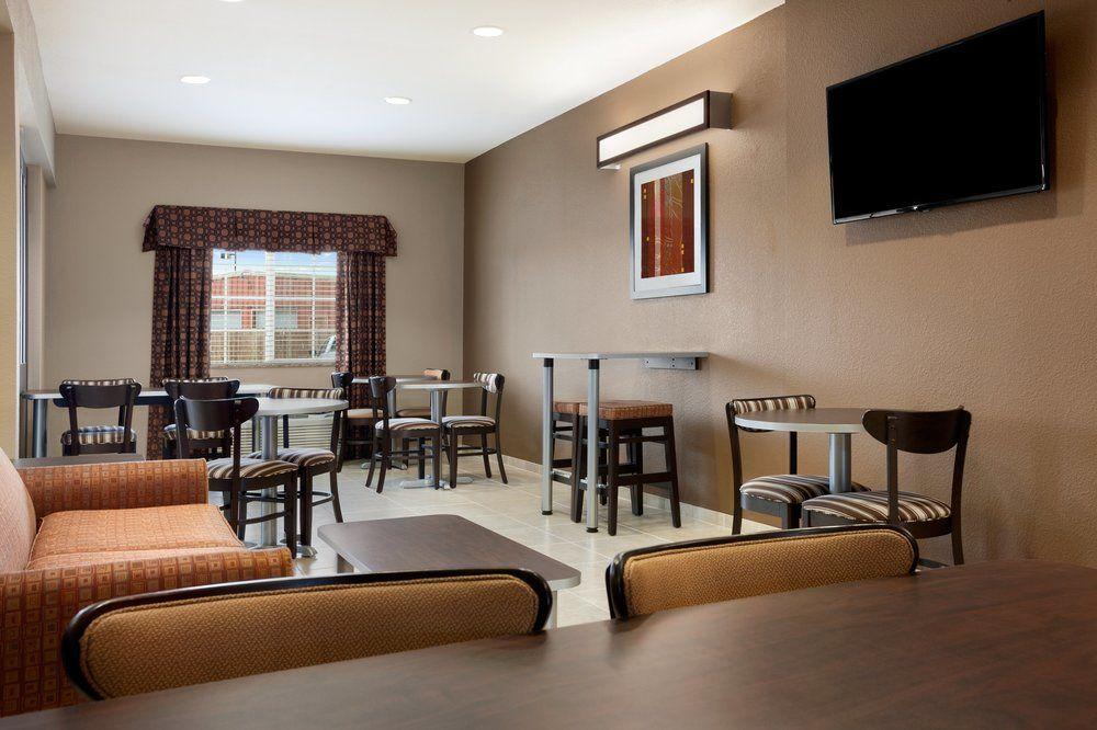 Quality Inn & Suites Kenedy - Karnes City Eksteriør bilde