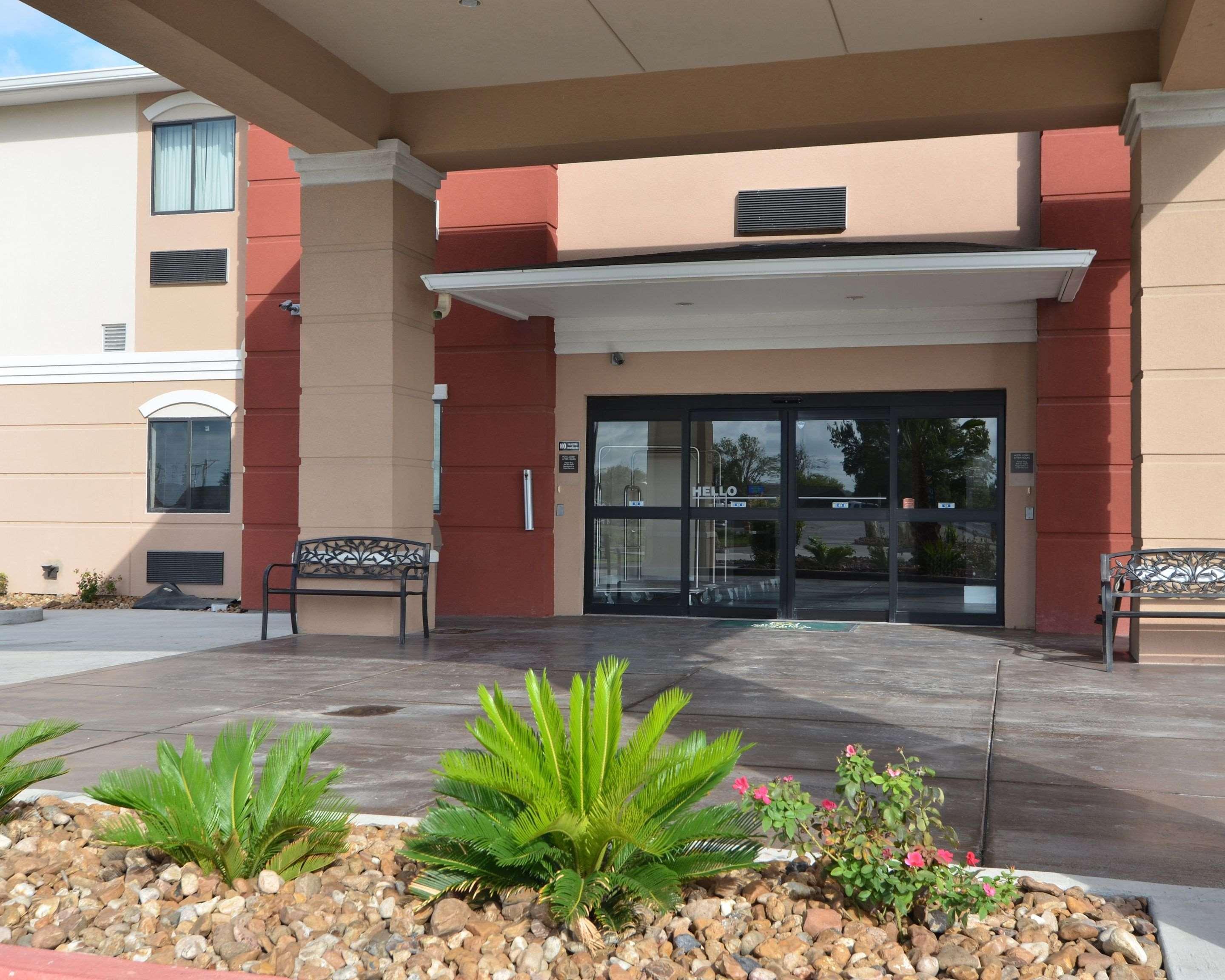 Quality Inn & Suites Kenedy - Karnes City Eksteriør bilde