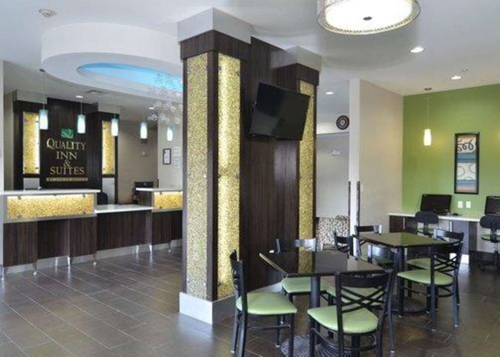 Quality Inn & Suites Kenedy - Karnes City Interiør bilde