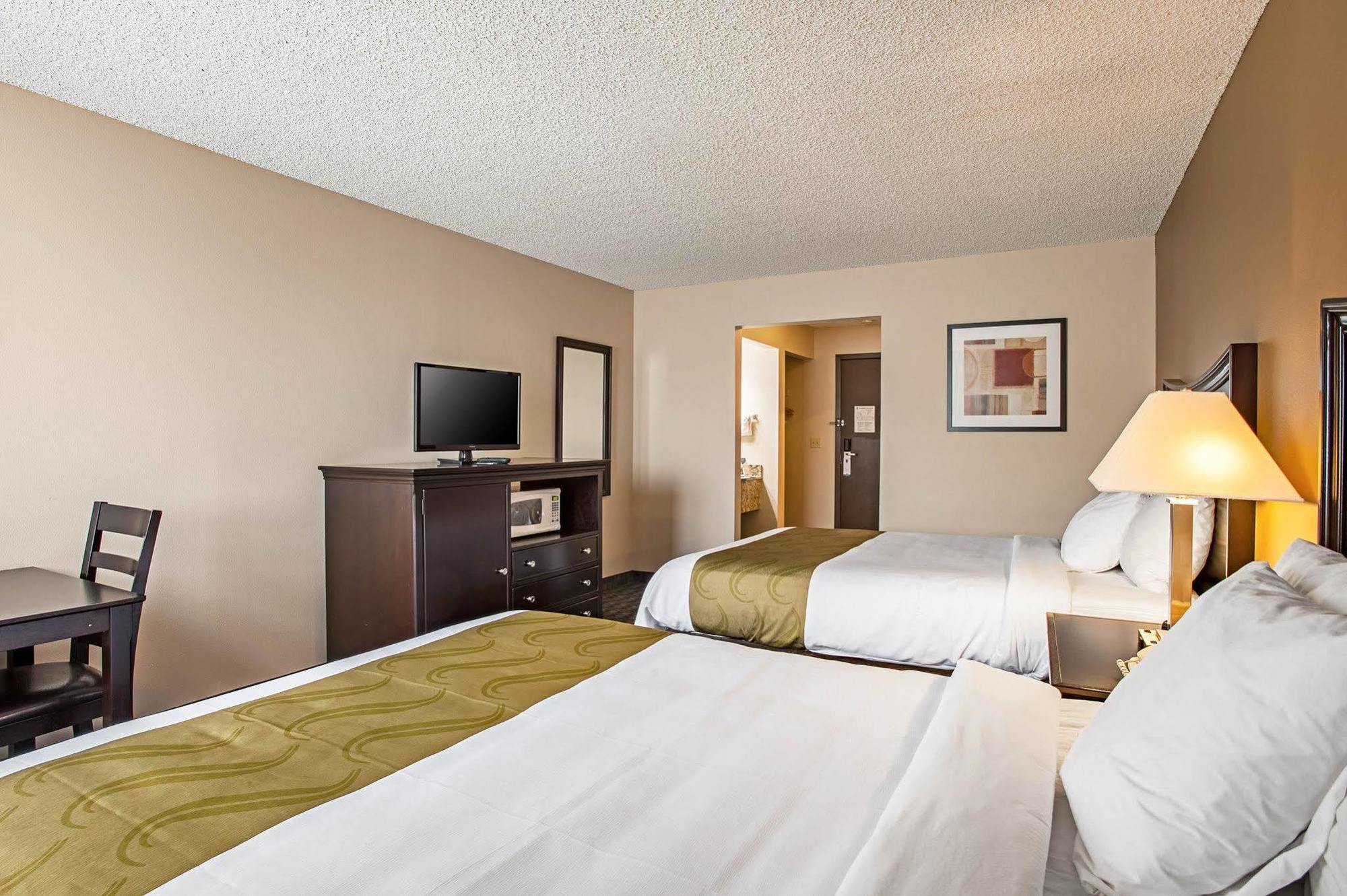 Quality Inn & Suites Kenedy - Karnes City Eksteriør bilde